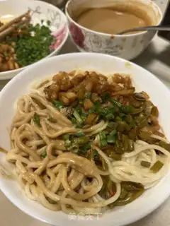 Make Hot dry noodles step 6