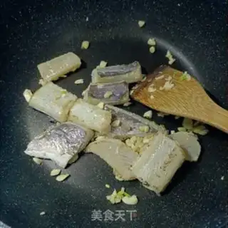 Make Eggplant fish dry step 11