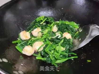Make Shrimp spinach step 8