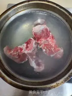 Make The cranberry broth step 0