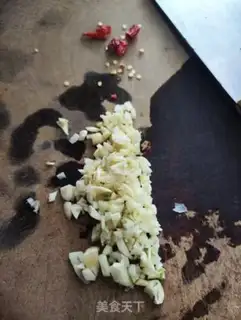 Make Garlic cuisine step 2