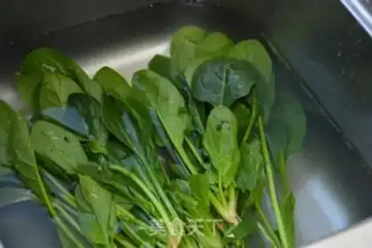 Make Homemade fire pot step 1