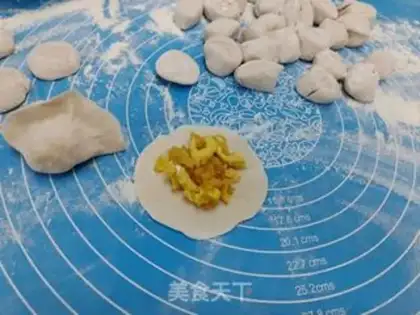 Make Sour egg dumplings step 3