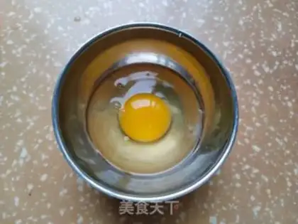 Make Red-tree egg soup step 2