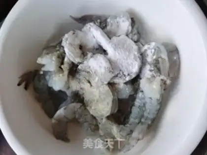 Make Garlic shrimp step 1