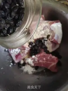 Make Garlic beans, veggie ribs step 3