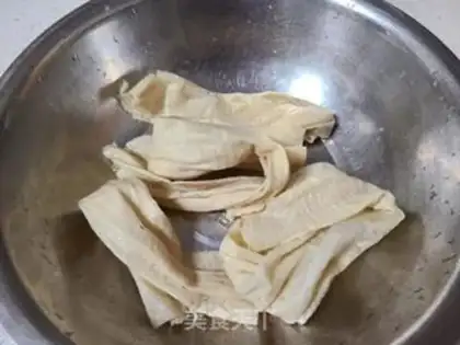 Make ♪ Cold lumber and dry bean skin ♪ step 1