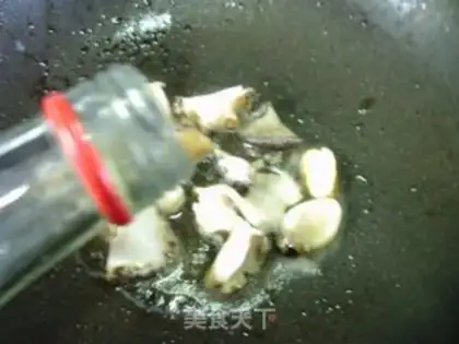 Make Abalone fried broccoli step 5