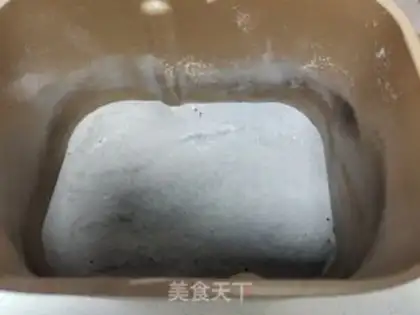 Make Powder bread step 0