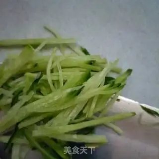 Make Meluca honey with purple radish step 2