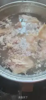 Make Slipped sand-swinged chicken soup step 1