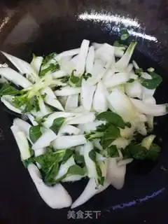 Make Creamed eggs step 4
