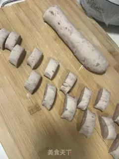 Make Rose sauce rose buns step 4