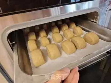 Make Pure wheat buns step 2