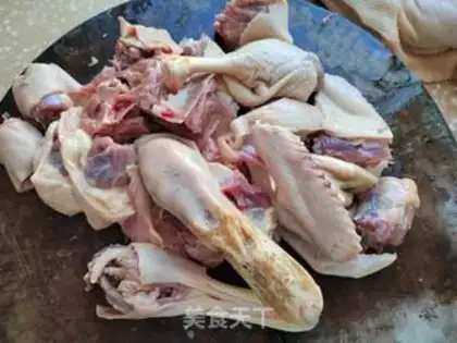 Make Old duck radish soup step 0