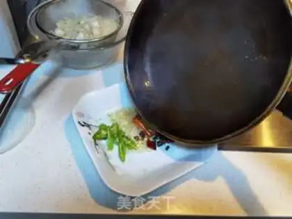 Make Scalloping gravy step 7