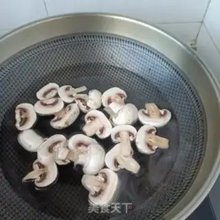 Make Sprinkled octopus step 1