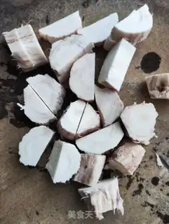 Make Pork and chicken bones step 1