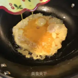 Make Tomato fried eggs step 3
