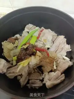 Make Red lamb chops step 1