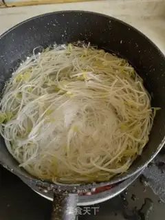 Make A sour dish fan soup step 4