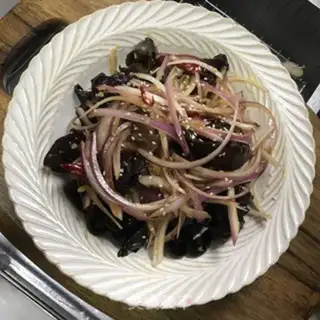 Make The onion platters step 8