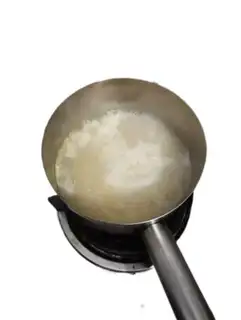 Make Rice apple porridge step 1
