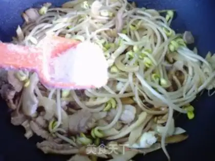 Make Pork thunder sprouts step 9