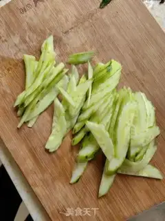 Make Meatloaf and three vegetables step 0