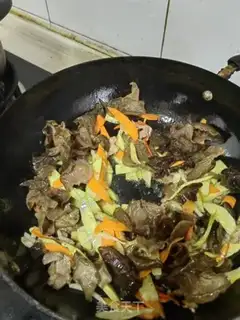 Make Meatloaf and three vegetables step 7