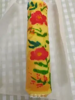 Make Handmade cake rolls step 11