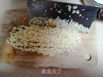 Make Garlic sauce step 0