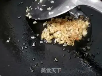 Make Garlic sauce step 4