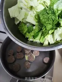 Make Beefball soup step 6