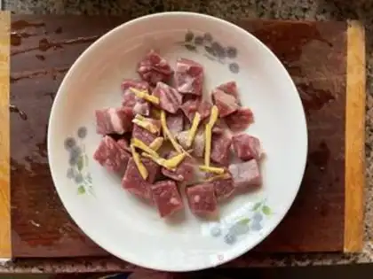 Make Steam beef in Wichiyama step 1
