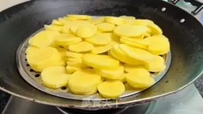 Make Dynamite potatoes step 6