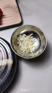 Make A fan of garlic veggies step 4