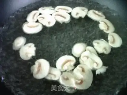 Make Fungus sauce step 3