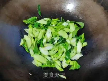 Make Mustard fried eggs step 5