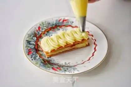 Make Christmas European ham Napoleon step 10