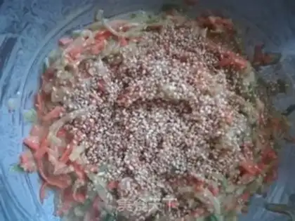 Make Roachballs step 6