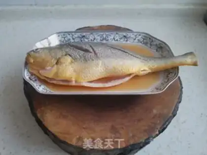 Make Red-hot yellowfish step 2