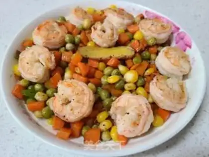 Make Shrimp fried peas and radish corn step 8