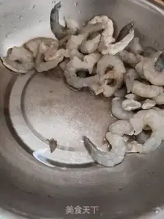 Make Cream eggs and shrimp dumplings step 2