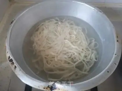 Make - Noodles step 14