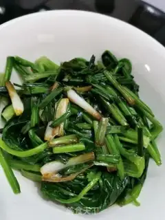 Make Onion spinach step 8