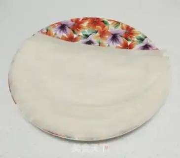 Make Slim as a winged springcake step 9