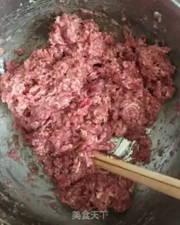 Make Sheep carrots, onions step 1