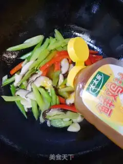 Make Celery fried mushrooms step 5