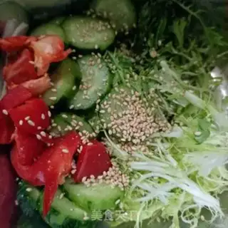 Make Pyramid egg salad step 4